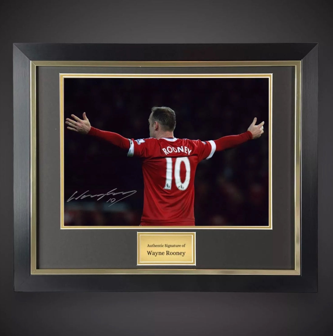 Wayne Rooney Hand Signed & Framed Manchester United Photograph