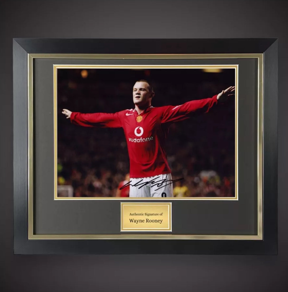Wayne Rooney Hand Signed And Framed Manchester United Photograph