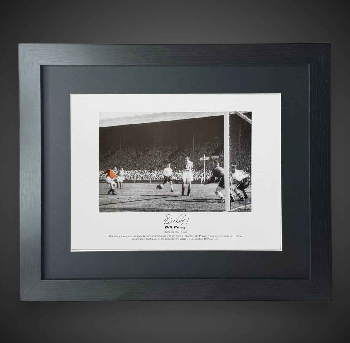 Blackpool-  Bill Perry Hand Signed And Framed Photo